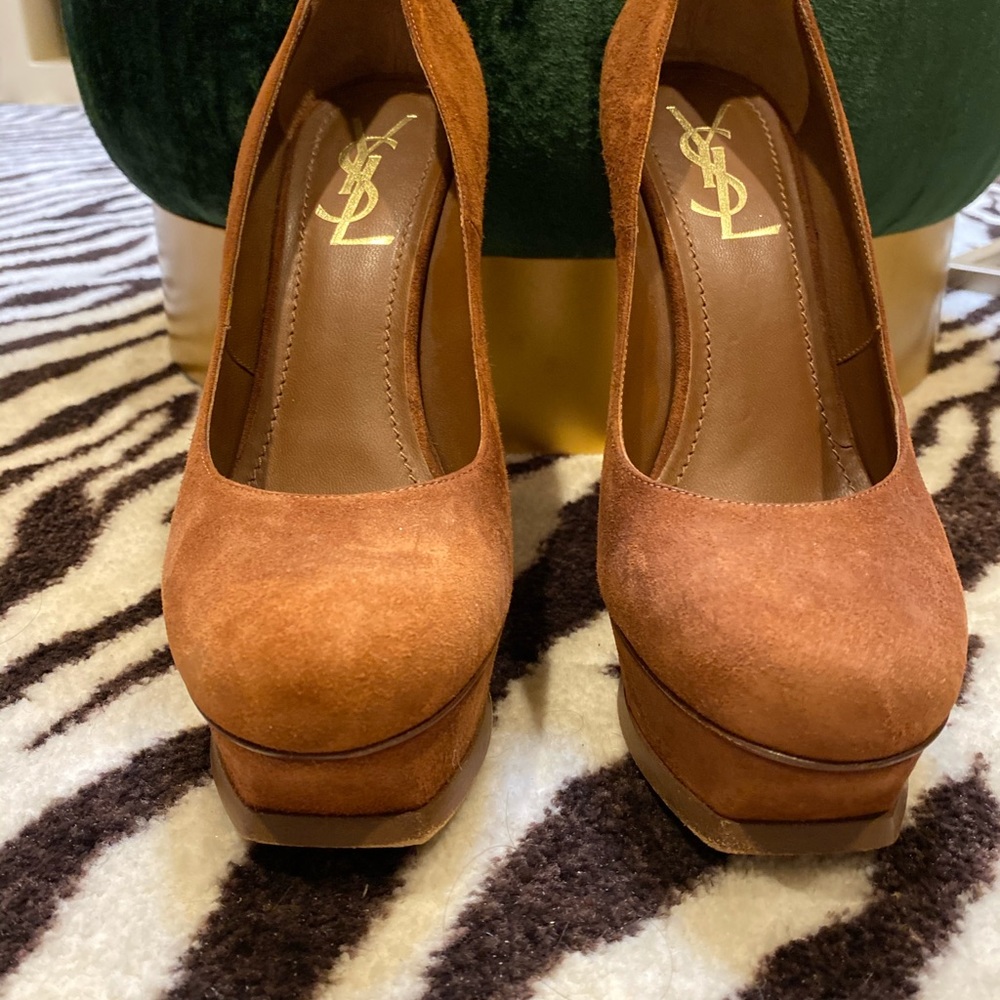 COPY - Ysl brown suede pump